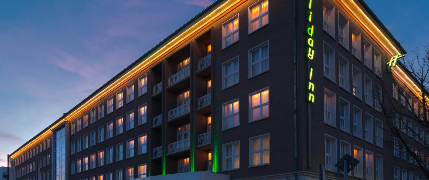 Außenansicht vom Holiday Inn Dresden - Am Zwinger Außenansicht