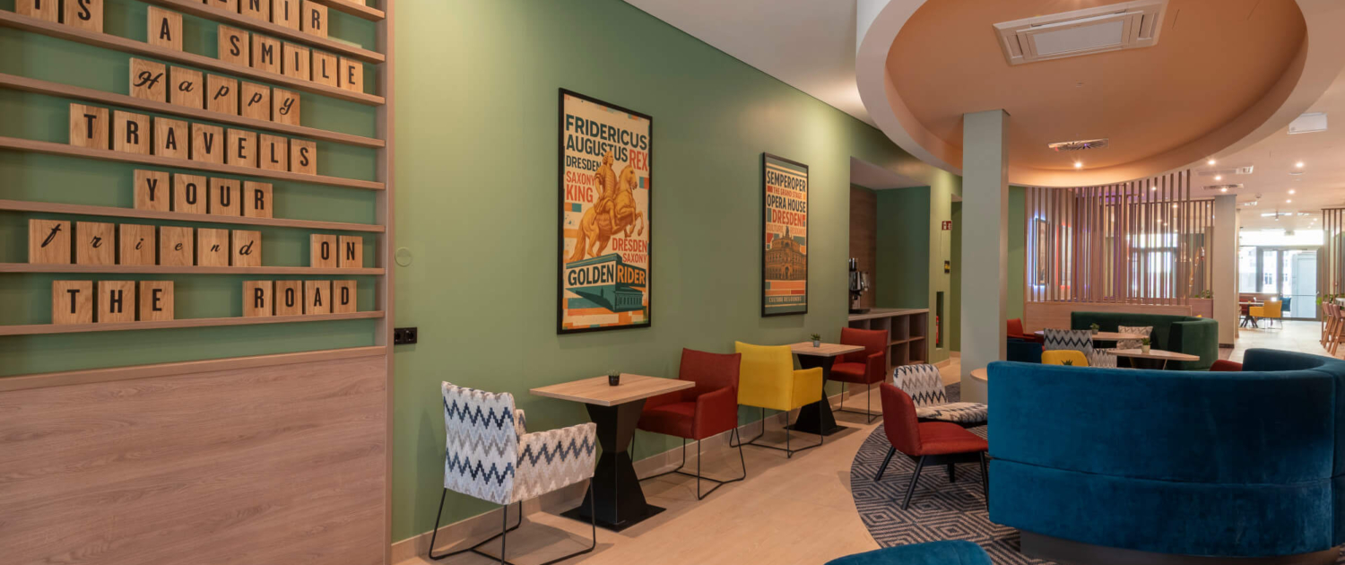 Lobby vom Hampton by Hilton Dresden Lobby