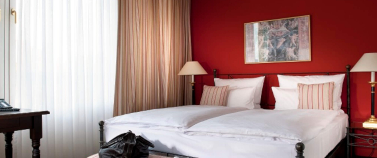 Zimmeransicht vom Hotel Elbflorenz Dresden Zimmeransicht vom Hotel Elbflorenz Dresden